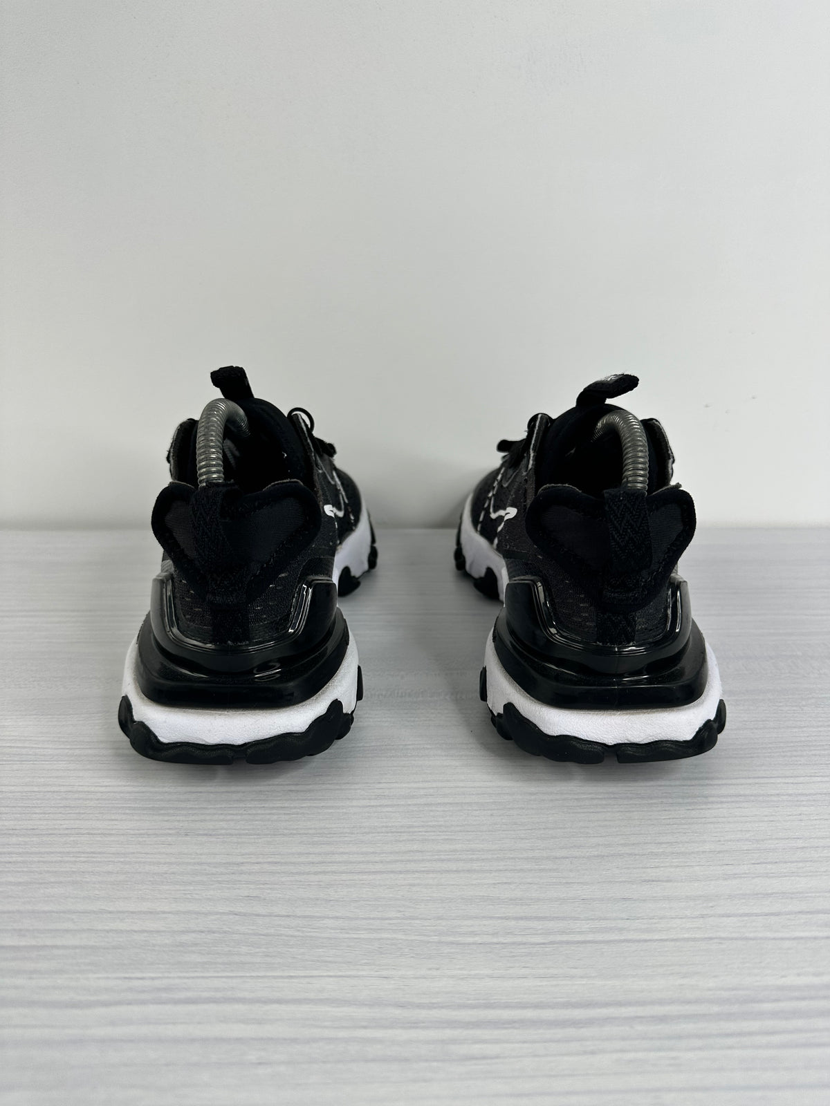 Nike React Vision Black White - UK 6