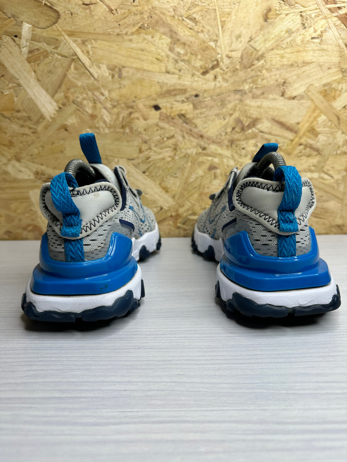 Nike React Vision Grey Blue - UK 6
