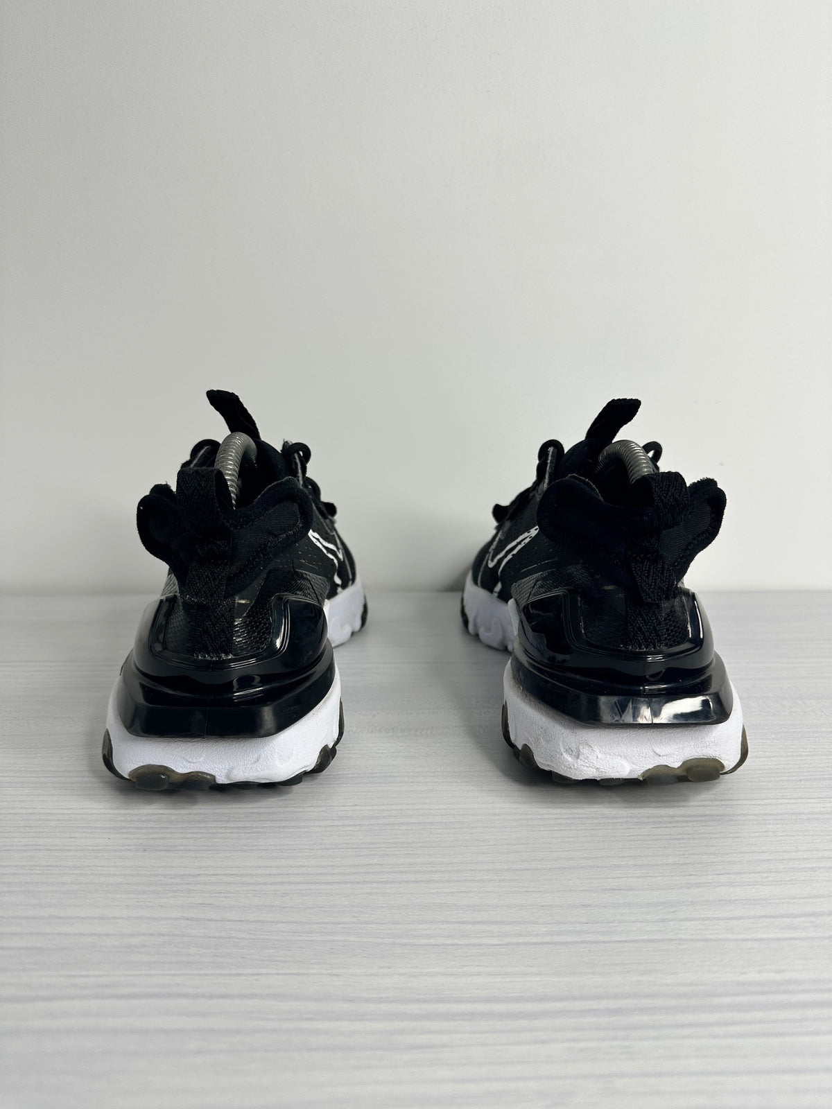 Nike React Vision Black White - UK 6