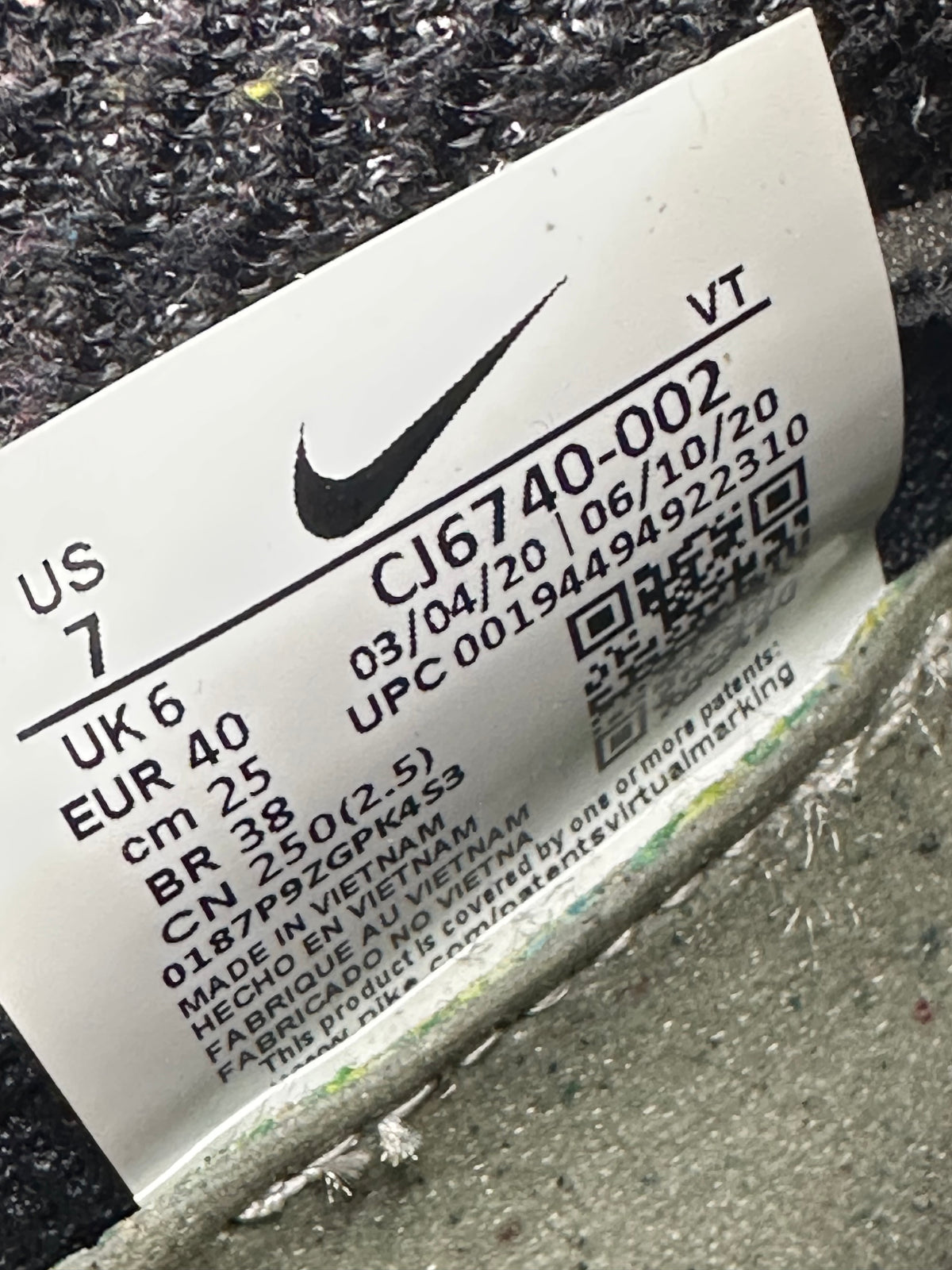 Nike Air VaporMax 2020 Flyknit Black - UK 6