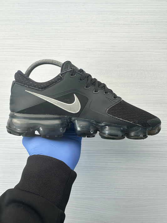 Nike Air VaporMax Black - UK 6